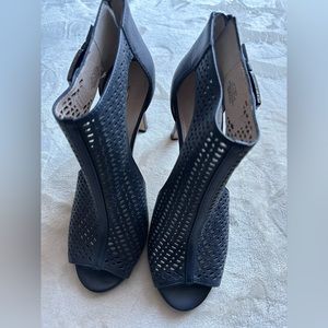 Peep toe bootie heel